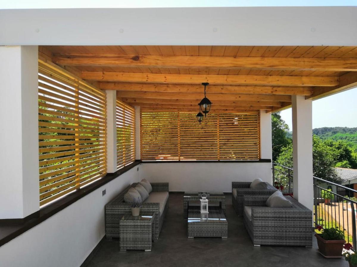 Holiday Home Elvis, Village Kujici Hreljići Esterno foto