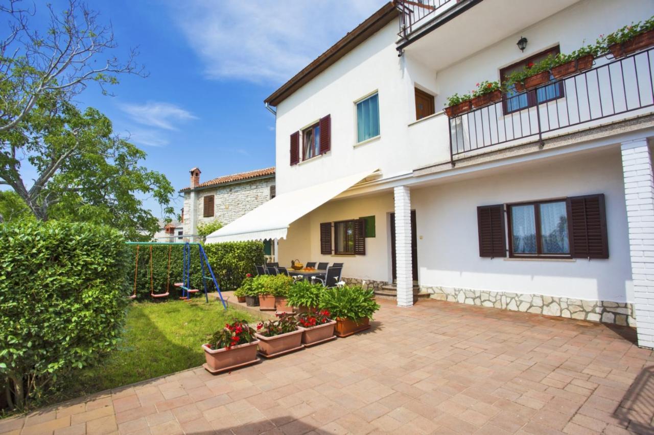 Holiday Home Elvis, Village Kujici Hreljići Esterno foto
